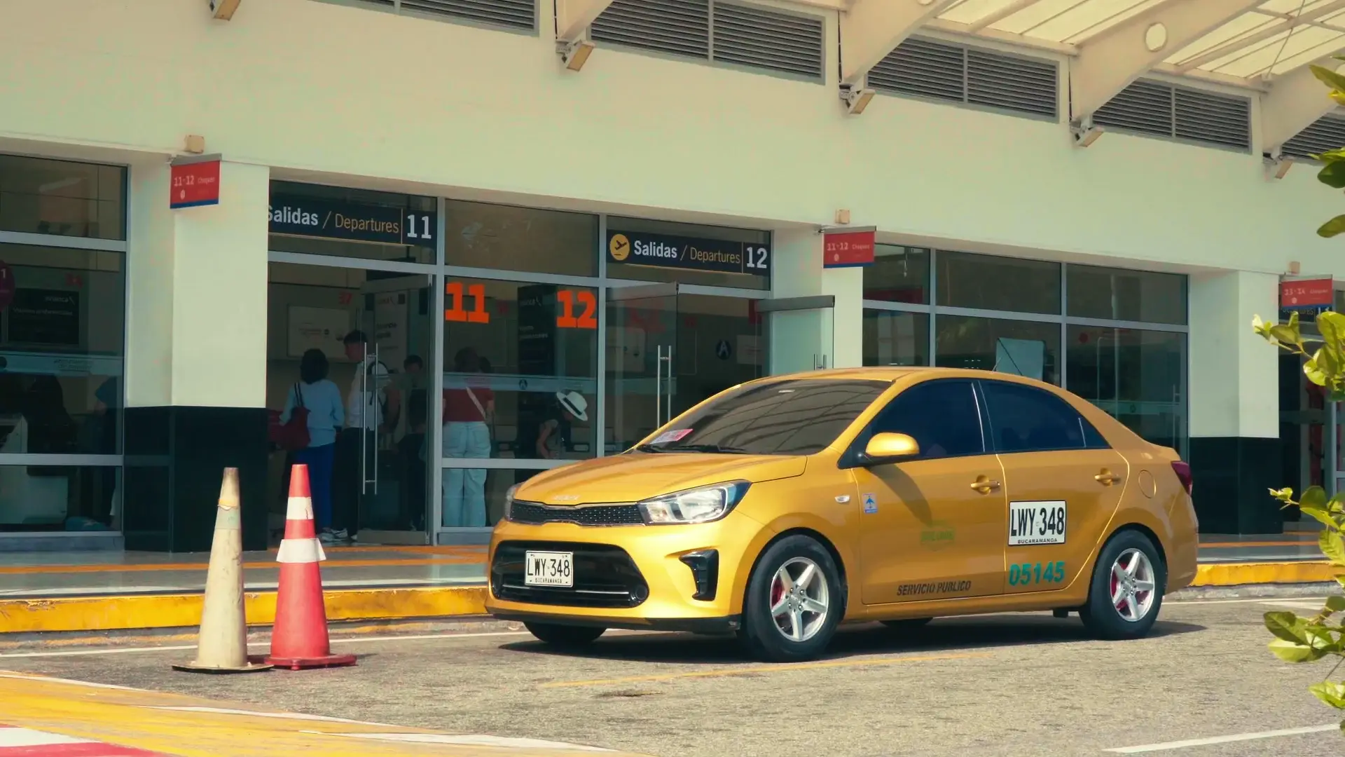 Transporte al aeropuerto internacional palonegro